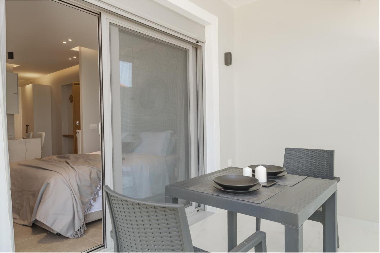 Sunrise Rent Rooms Ammoudi Dış mekan fotoğraf